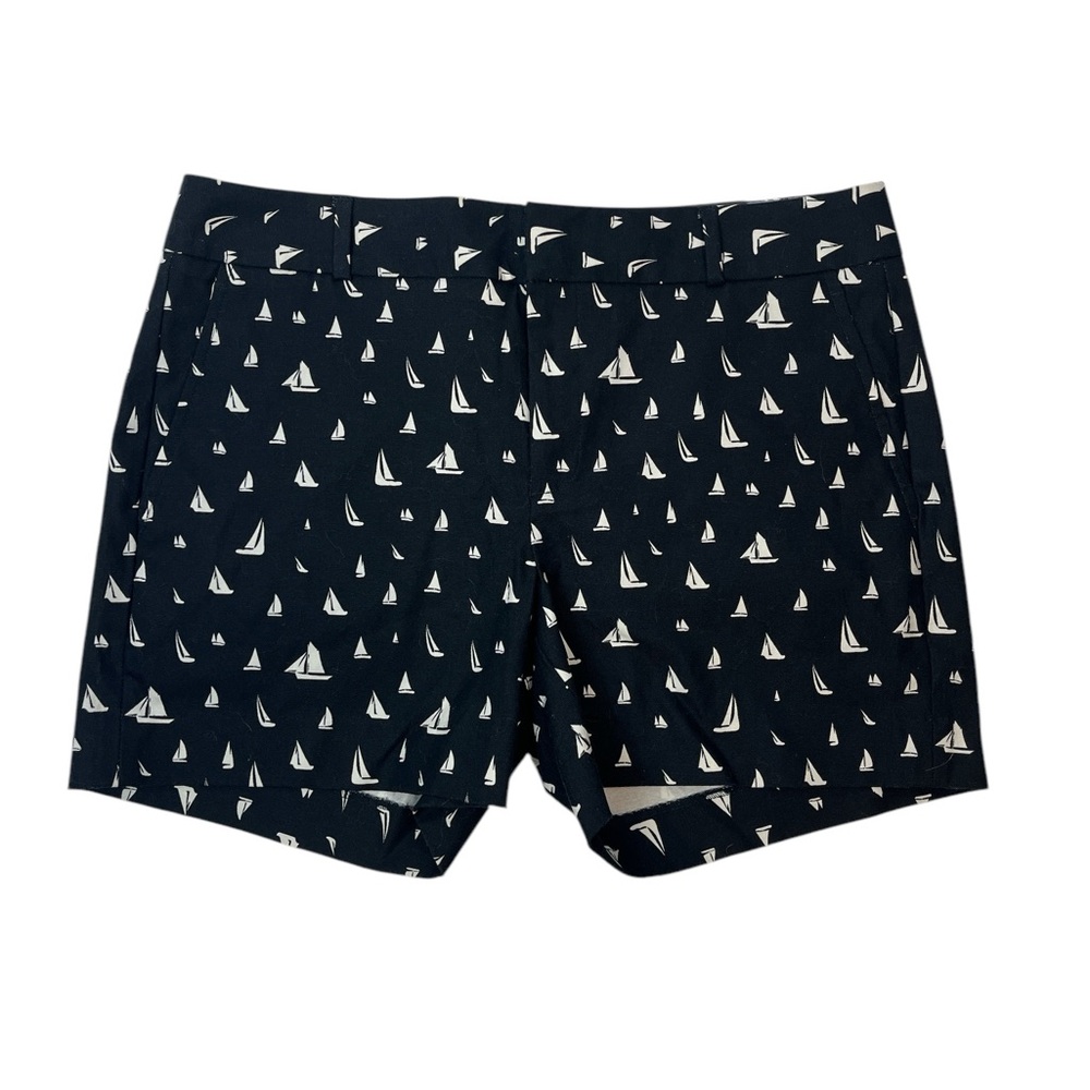 Banana Republic Hampton fit all over sailboat print shorts size 8 preppy casual
